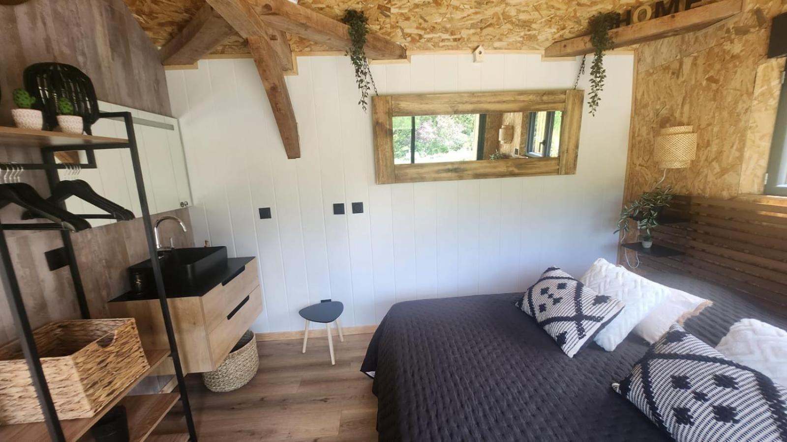 Lodge Du Chateau De Feschaux Villeneuve-sous-Pymont Esterno foto