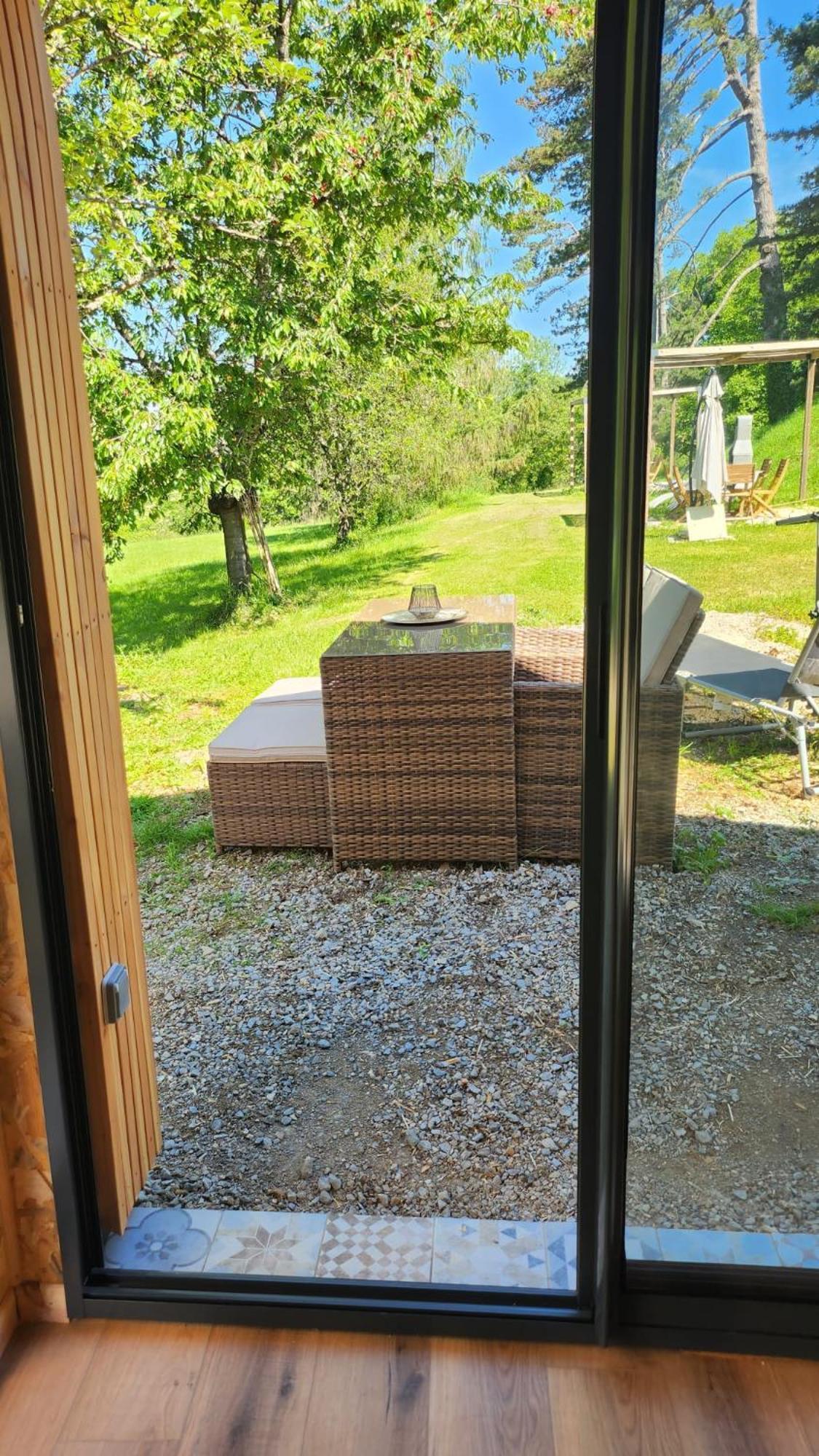 Lodge Du Chateau De Feschaux Villeneuve-sous-Pymont Esterno foto