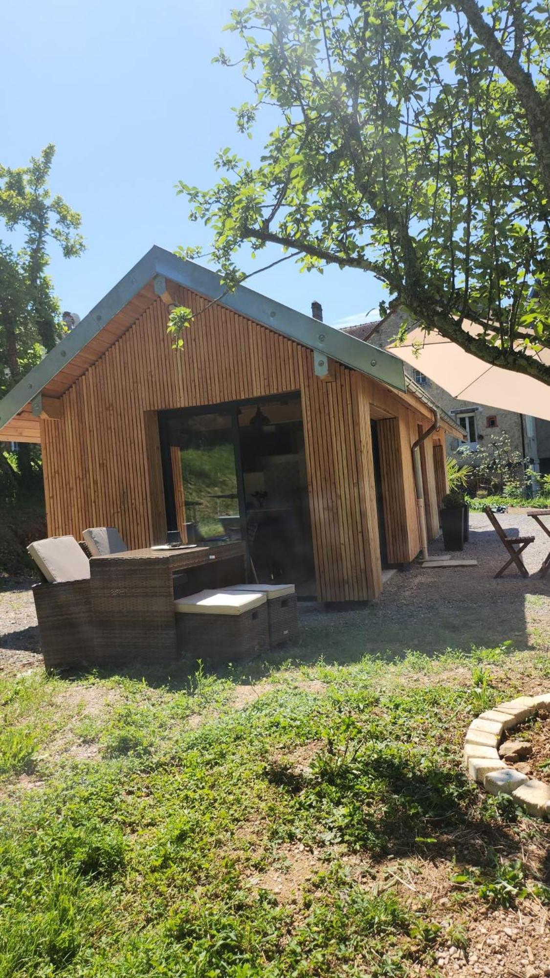 Lodge Du Chateau De Feschaux Villeneuve-sous-Pymont Esterno foto